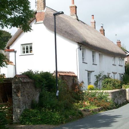 Middletown Farmhouse B&B Okehampton Exterior foto